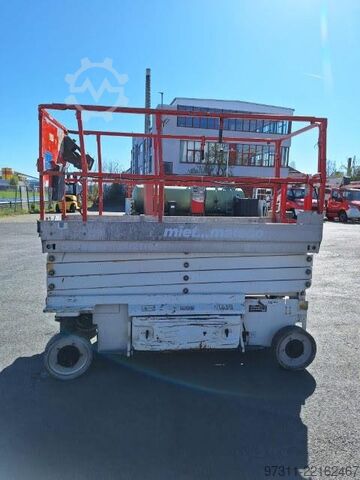 Scissor lift JLG 3246ES