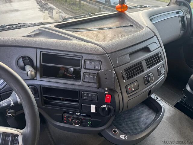 Standard-SZM DAF XF 480 Superspace