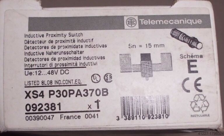 Inductive sensor Telemecanique XS4 P30PA370B