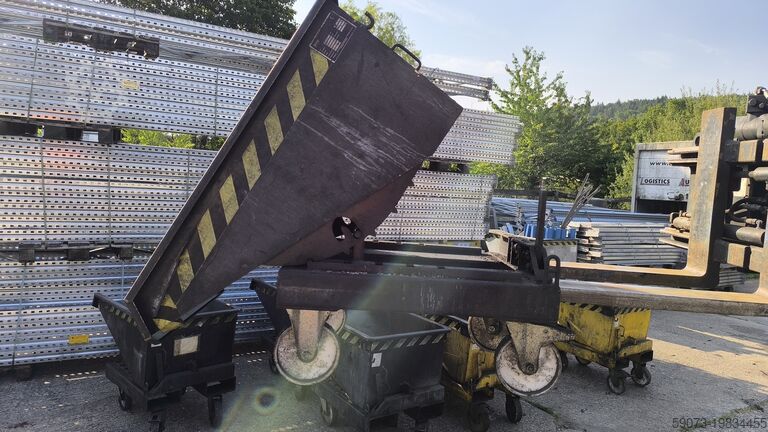 Chip tilting container, tilting container Bauer Südlohn EXPO 150