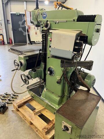 Milling machine + safety guard + digital readout + accessories Deckel FP3