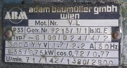 450 Liter Rührwerksbehälter aus V2A mit Rührscheibe  9098