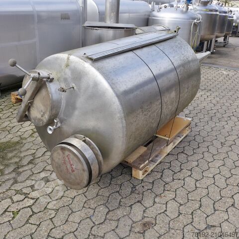 1200 Liter Behälter aus V2A mit Propellerrührwerk  9097