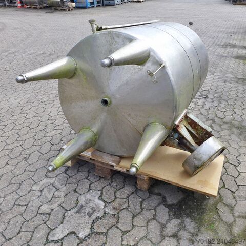 1200 Liter Behälter aus V2A mit Propellerrührwerk  9097