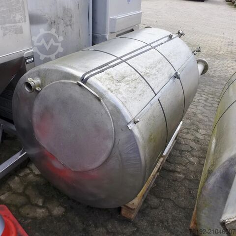 820 Liter Rührwerksbehälter aus V2A mit Propellerrührwerk  9093