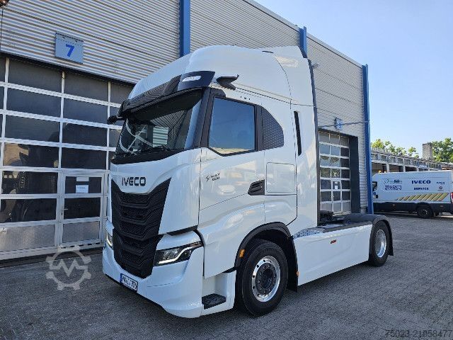 Standard SZM IVECO AS440S50T/FP