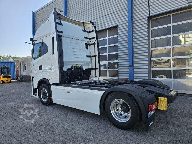 Standard SZM IVECO AS440S50T/FP