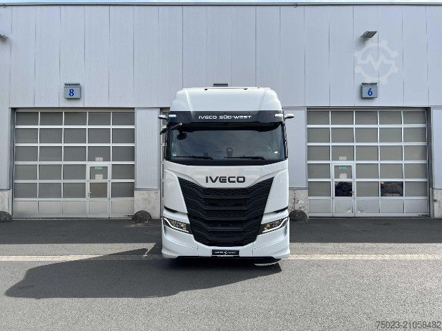 Standard SZM IVECO AS440S50T/FP