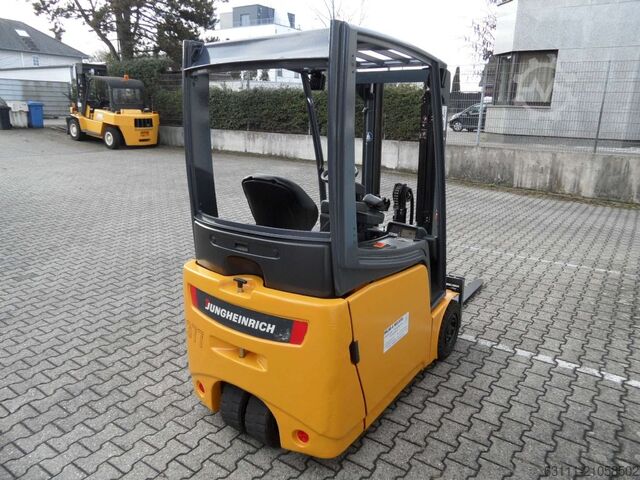 Elektro 3 Rad-Stapler Jungheinrich EFG 216 K - Voll-Freihub