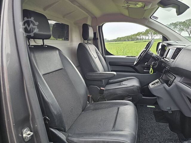 High-roof van PEUGEOT E-EXPERT L2 75kWH 330Km WLTP