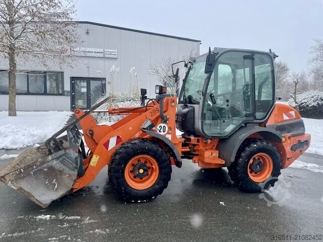 Radlader Hitachi ZW75