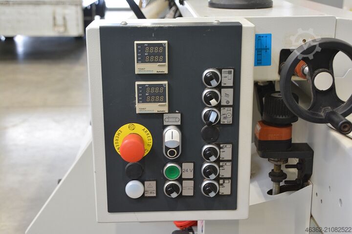 Kantenanleimmaschine BIESSE AKRON 1320