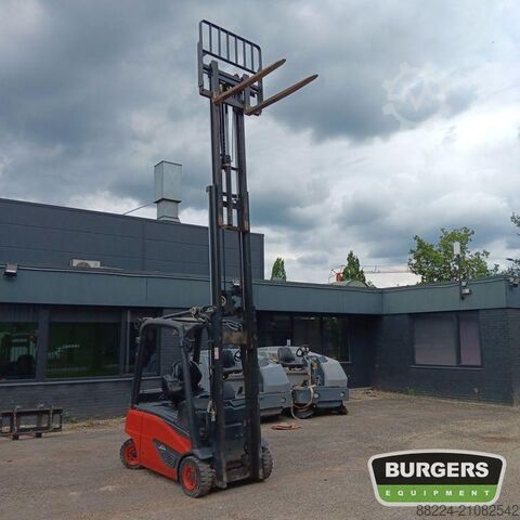 Gabelstapler Linde E16P