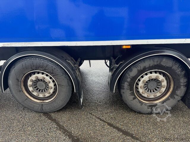 Koffer DRACO MZS218 Isolated Box / SAF Disc Brakes / NL Trailer