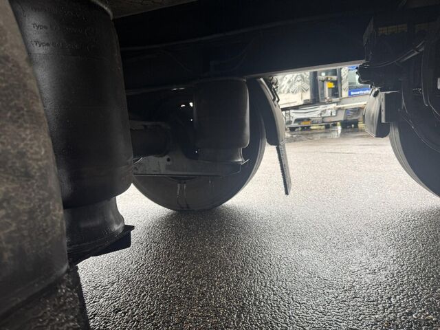 Koffer DRACO MZS218 Isolated Box / SAF Disc Brakes / NL Trailer