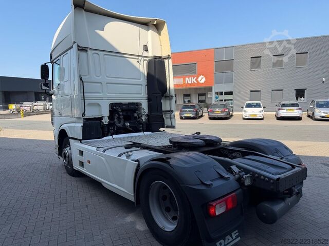 Standard tractor DAF XF 440 FT  / SUPER-SPACECAB/ STANDKACHEL / KOEL...