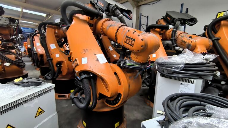 Industrieroboter KUKA KR 500 (2x)