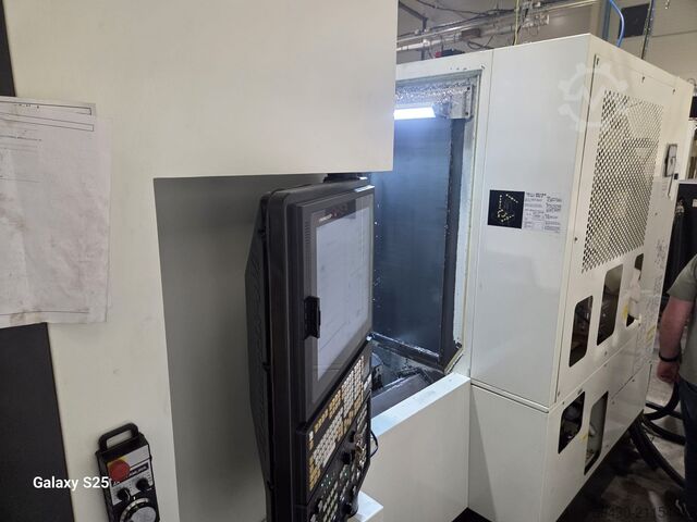 Horizontal-Bearbeitungszentrum Kitamura Mycenter-HX300iG