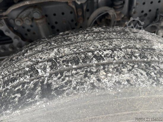 Kompletter Zug MERCEDES-BENZ ANTOS 2636 DAZU SCHEUWIMMER. FT1310