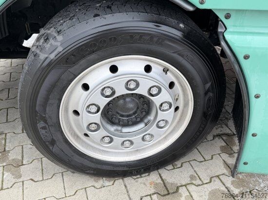 Volumen SZM MAN TGX 18.510 4X2 LOW DECK D2676LF78 RETARDER,