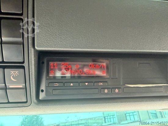 Volumen SZM MAN TGX 18.510 4X2 LOW DECK D2676LF78 RETARDER,