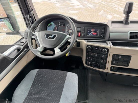 Volumen SZM MAN TGX 18.510 4X2 LOW DECK D2676LF78 RETARDER,