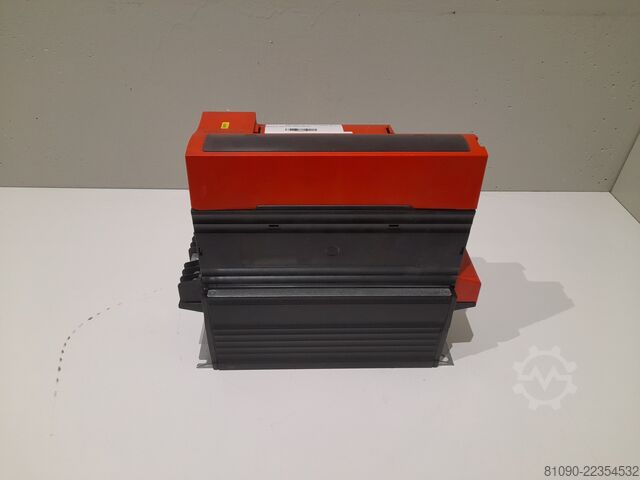 SEW-EURODRIVE inverter SEW-EURODRIVE MDX61B-0110-5A3-4-00