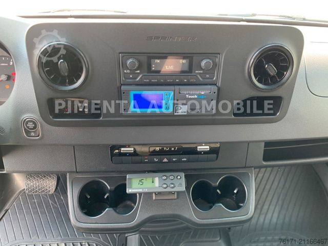 Refrigerator body van MERCEDES-BENZ Sprinter 517/37 3,5t TK KOFFER -20° AUT BPM VRIJ