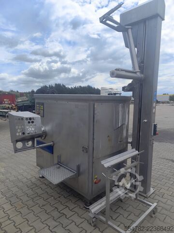 Meat grinding machine CFS FRESHGRIND 200
