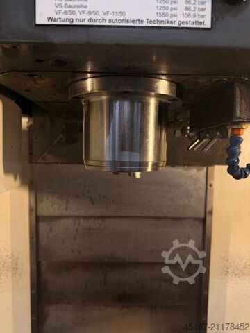 Vertikales Bearbeitungszentrum Haas VF-3