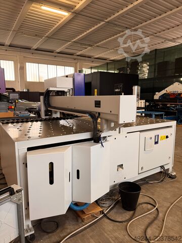 Gewindebearbeitungsmaschine MT1212 CoastOne Multitapper 1212