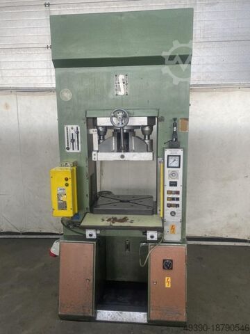 Double-column hydraulic press SCHÖN UTE/B 50