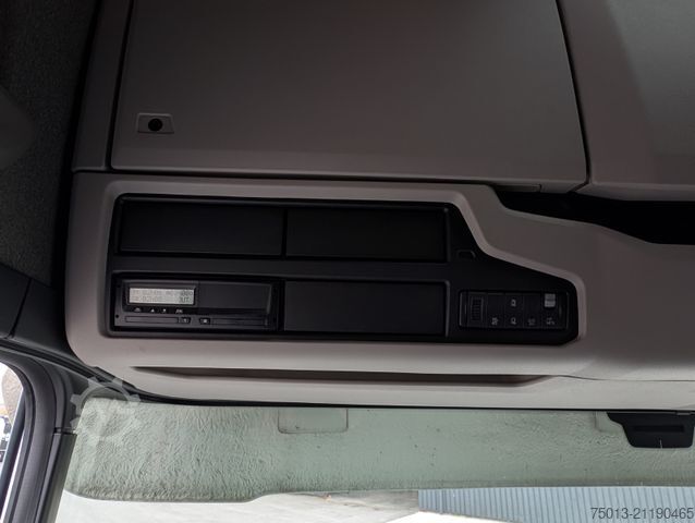 Standard SZM SCANIA V8, Airbrush, Retarder, Voll-Luft, OPEN PIPES