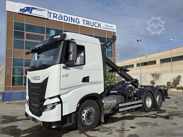 Abrollkipper Iveco X WAY 260T50