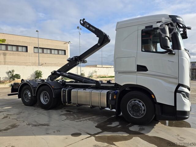 Abrollkipper Iveco X WAY 260T50
