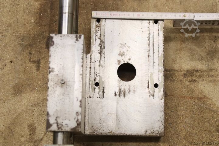 Clamping device from window manufacturing plant Gubisch Fimec DST H  Hub 180 mm