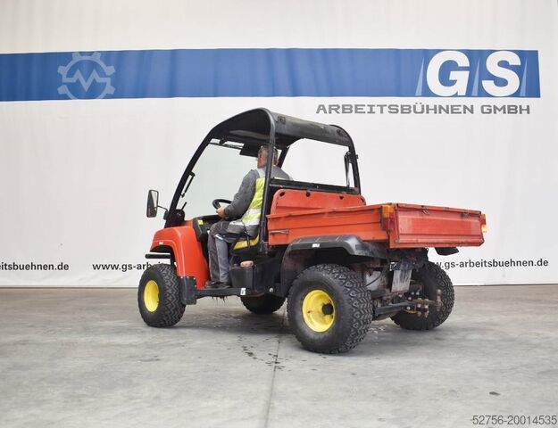 John Deere Gator 4x2 mit Dach (defekt) John Deere Gator 4x2 mit Dach (defekt)