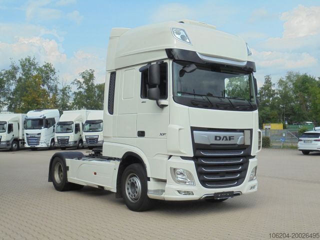 Standard tractor unit DAF XF480 FT SSC Intarder Skylights