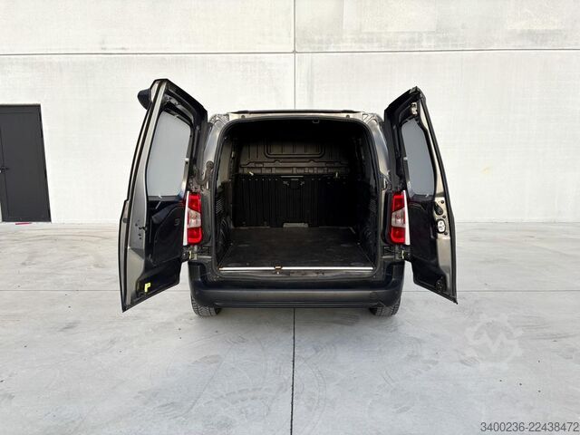 Delivery van Toyota Proace
