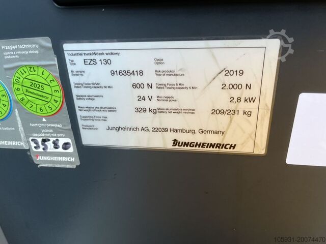 Tow Tractor Jungheinrich EZS130