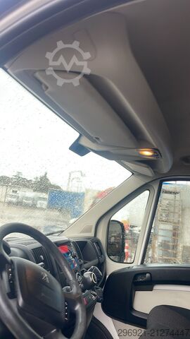 Kühlkastenwagen Peugeot BOXER L1H1 2.2 CC 110 CV