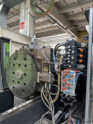 Injection molding machine Engel Victory 330H/200V/140 combi Ecodrive