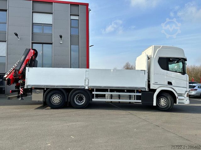 Ladepritsche Scania R560 6x2-4 BL Baustoff-Pritsche FASSI 2.24