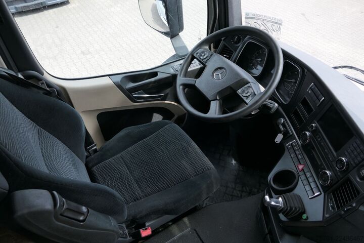 Beverage truck MERCEDES-BENZ Actros 2645 Getränke Retarder Komplettzug