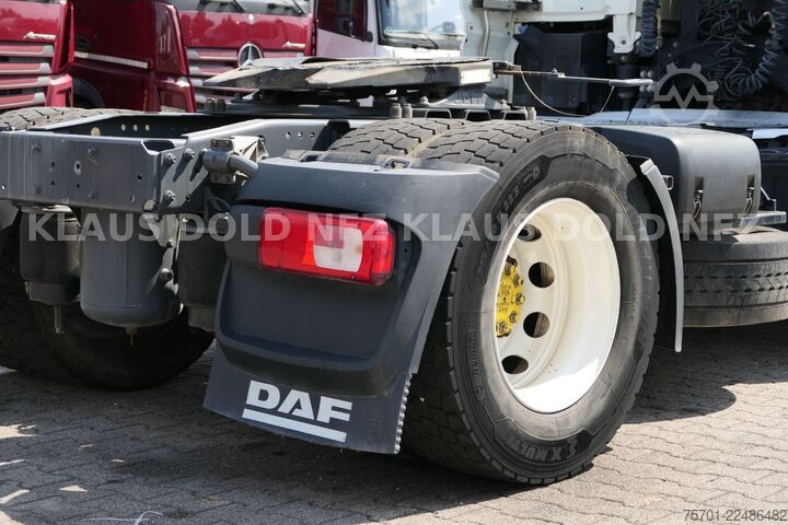 Standard tractor unit DAF XF 530 Space Cab XL-Tank Euro 6