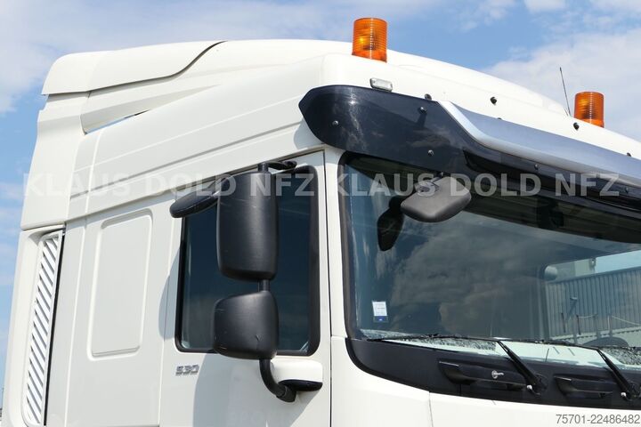 Standard tractor unit DAF XF 530 Space Cab XL-Tank Euro 6