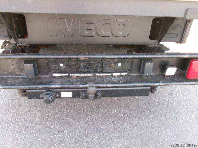 Curtain sider van IVECO Daily 35C17*DoKa*Luft*AHK*Diff*Klima*6 Sitze