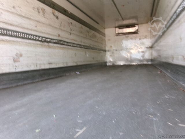 Refrigerated truck SCANIA P 280*9 m*L/L*Lift/Lenk*Automatik 3 Pedale*LBW