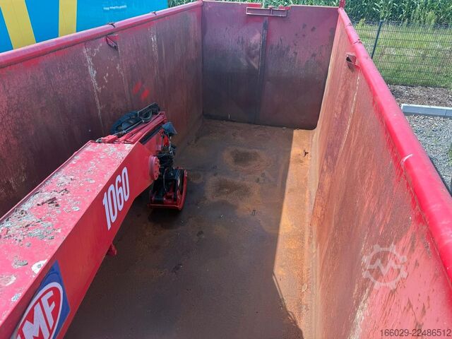 Swap body semitrailer  Abrollcontainer mit HMF Kran