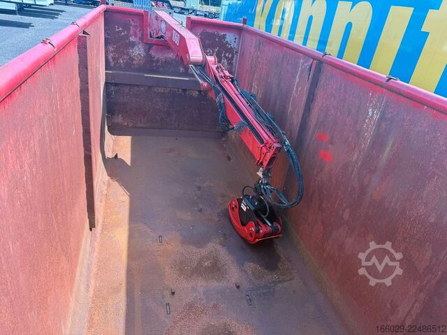 Swap body semitrailer  Abrollcontainer mit HMF Kran